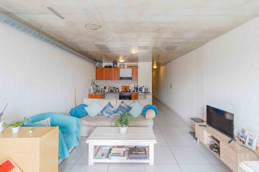 1 Bedroom Property for Sale in Woodstock Western Cape